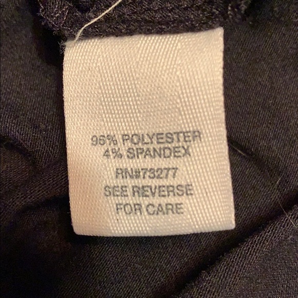 Black 3/4 sleeve top - Picture 4 of 5